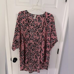 Lovely J Pink Leopard Spotted Kimono sz L